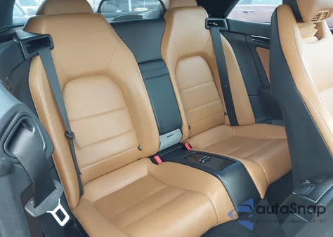 2012 Mercedes-Benz E 350 z USA, uszkodzony, nr VIN WDDKK5KF3CF144313